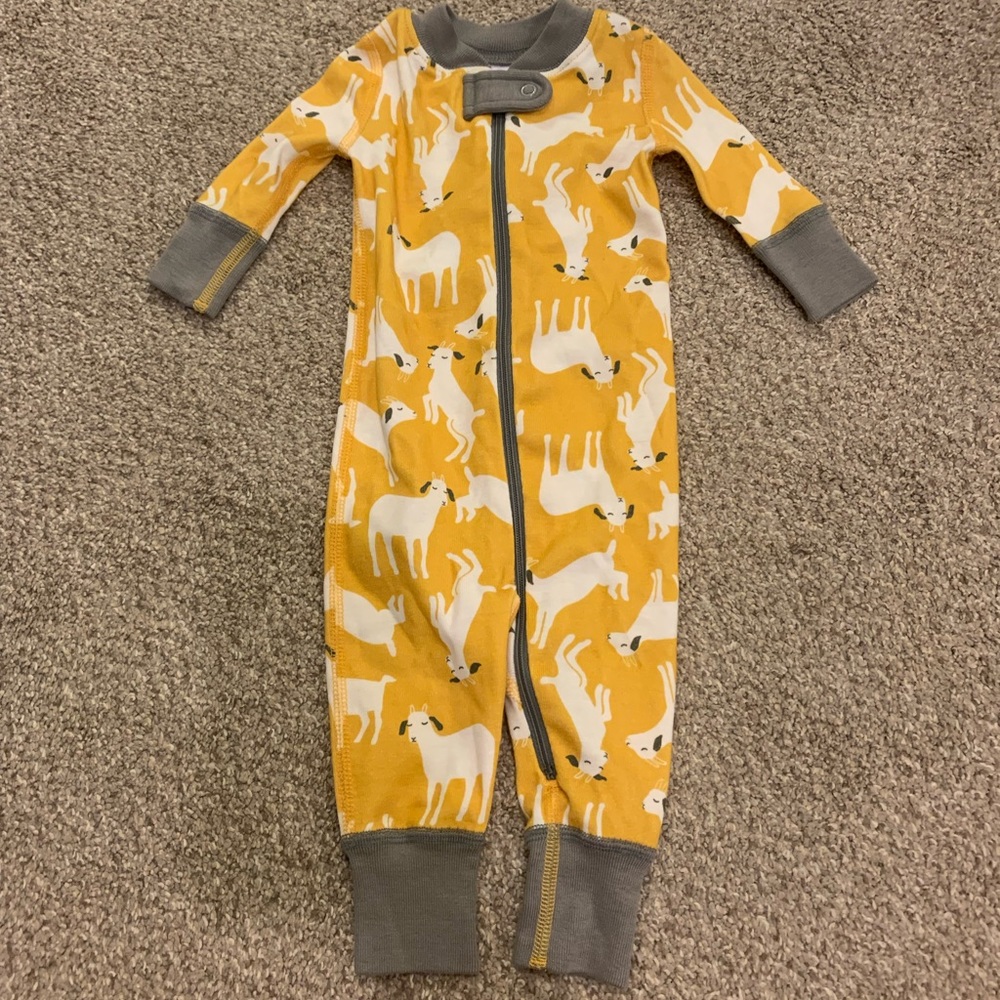 *Closet clean out!* Hanna Andersson organic PJs!!